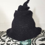 free crochet pattern for a witch hat